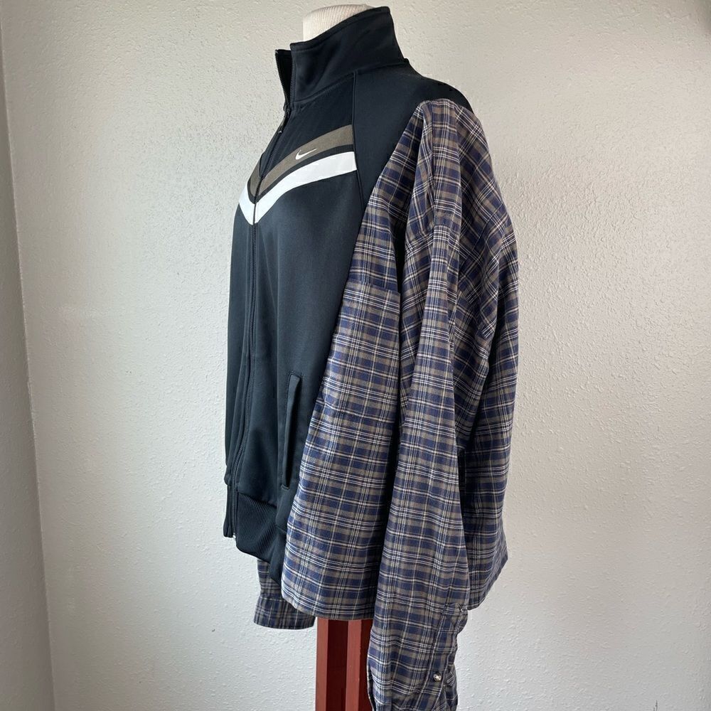 Nike Full Zip Customized Jacket Size M EUC - Picture 3 of 7